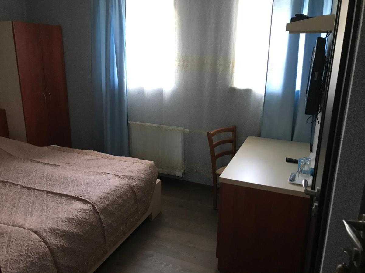 Penzion- Leslav チェスケー・ブジェヨヴィツェ エクステリア 写真